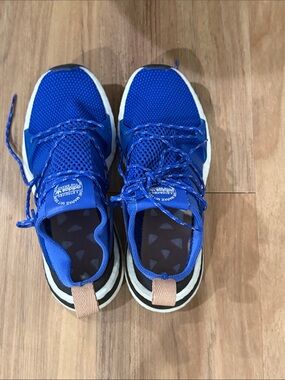 adidas Kids Royal Blue Mesh Sneakers with Tan Heel Tab